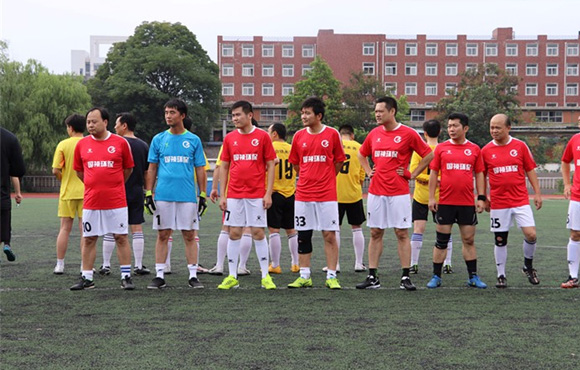 绿茵竞技展风采 联结拼搏增交谊——首届国祯环保足球约请赛开赛