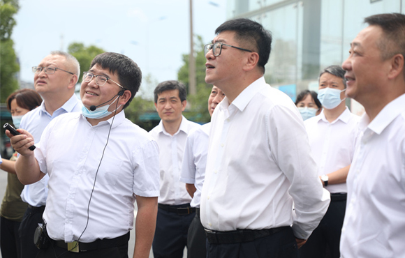 中国节能党委副书记、总经理刘家强调研腾博诚信为本