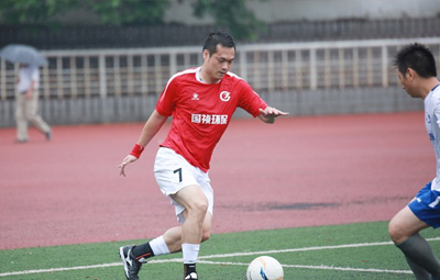 “首届国祯环保足球约请赛”圆满闭幕 国祯环保足球队勇夺亚军